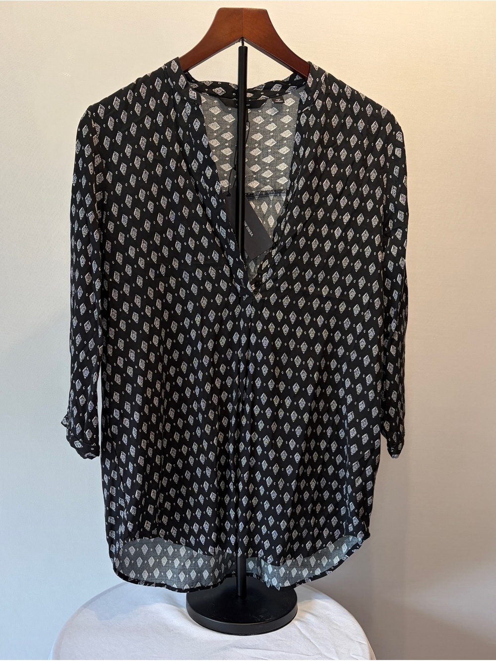 Vero Moda Black Printed V-Neck Blouse with White Diamond Motif